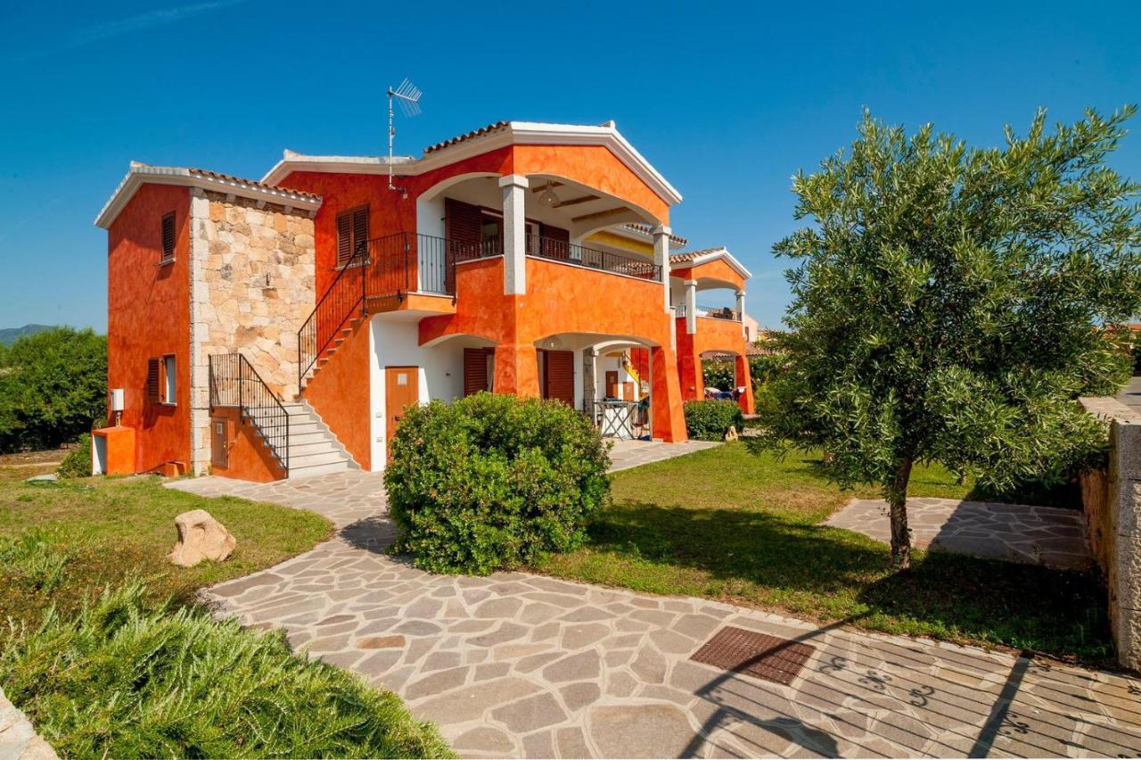 Case Vacanze Budoni Beach Εξωτερικό φωτογραφία