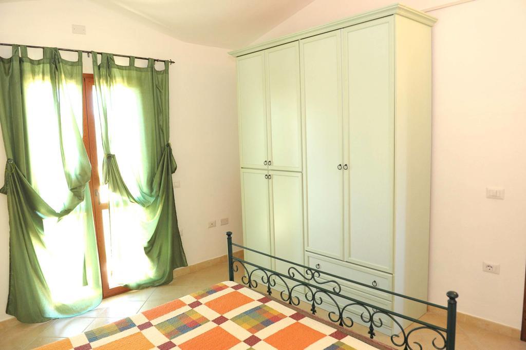 Case Vacanze Budoni Beach Δωμάτιο φωτογραφία