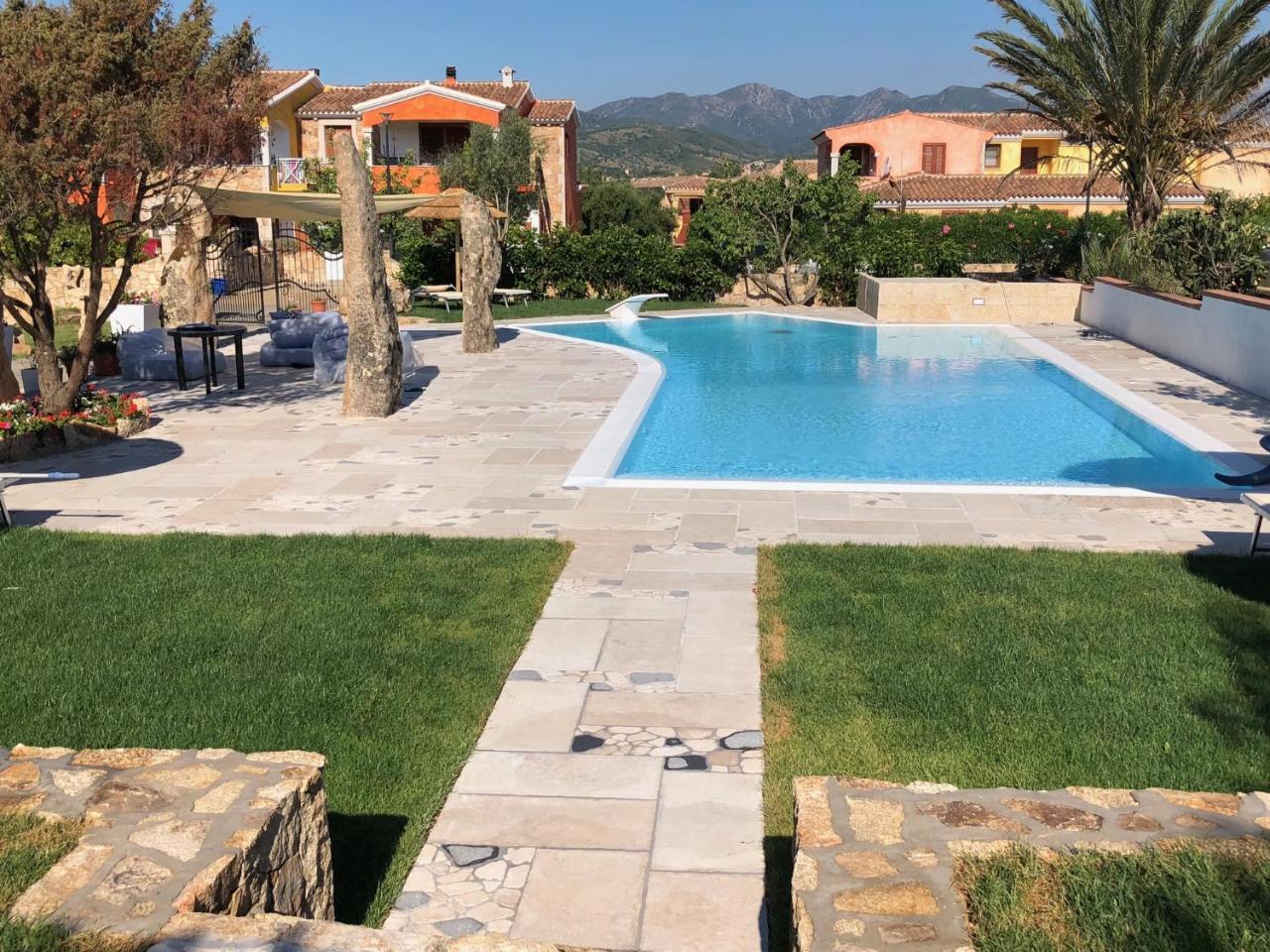 Case Vacanze Budoni Beach Εξωτερικό φωτογραφία
