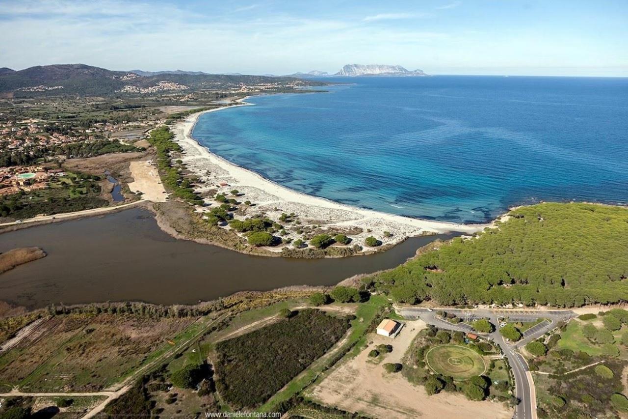 Case Vacanze Budoni Beach Εξωτερικό φωτογραφία